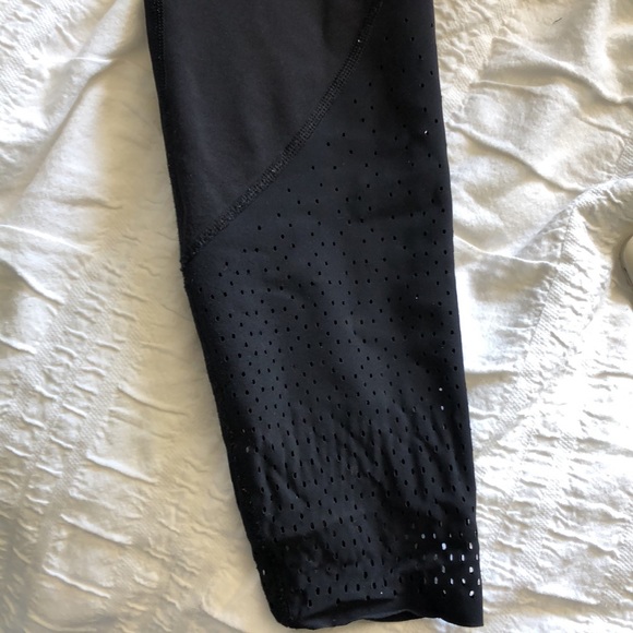 Lulu Leggings - Picture 2 of 4